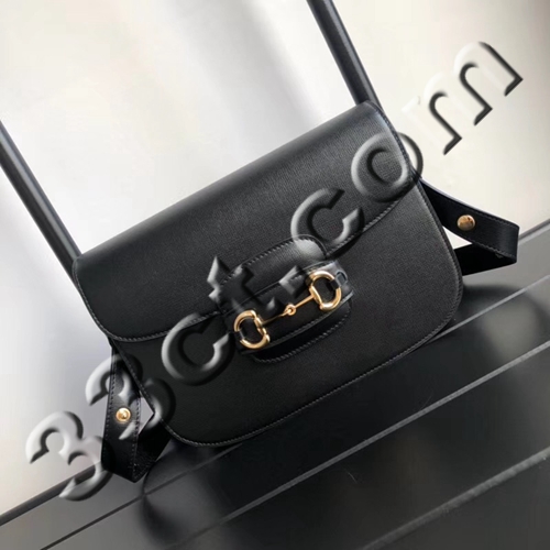 グッチバッグ正面デザイン